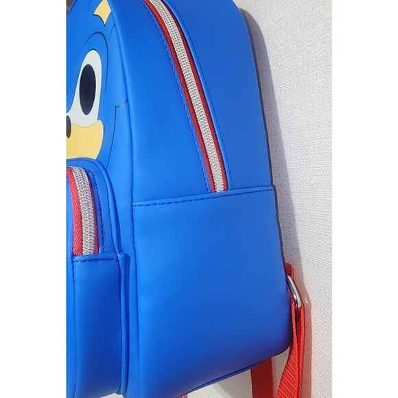 sonic funko pop collection backpack 11''x 8''x4'' - Picture 3 of 6